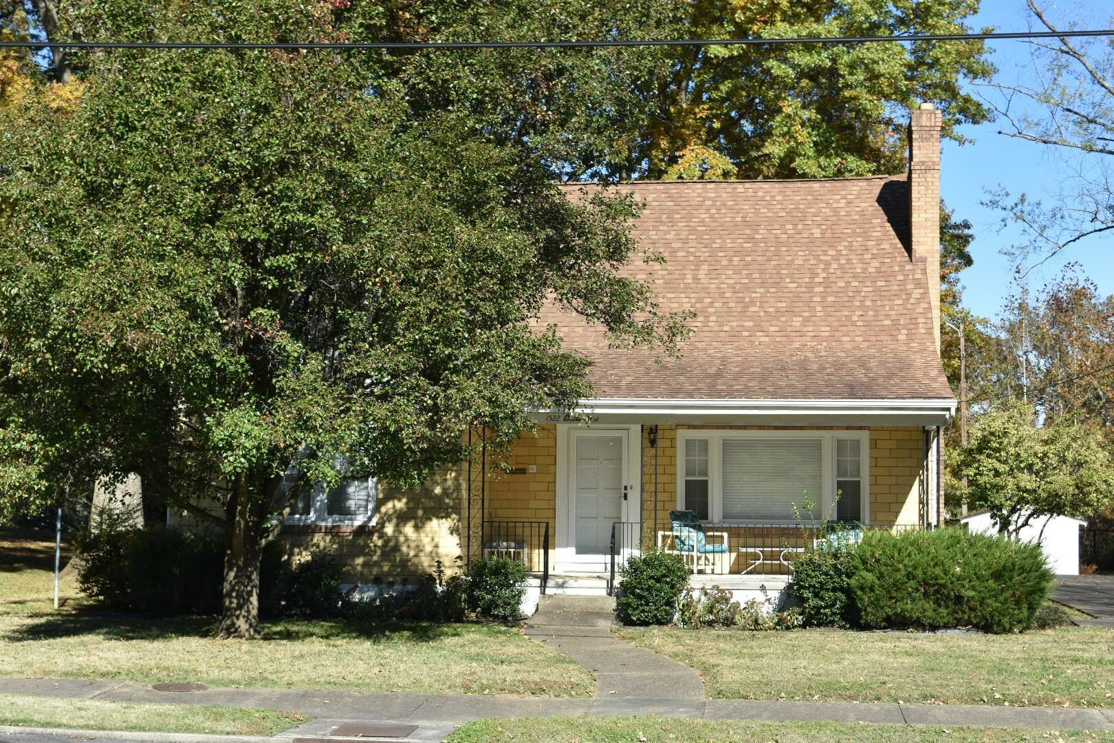 Property Photo:  1522 Enslow Blvd.  WV 25701 