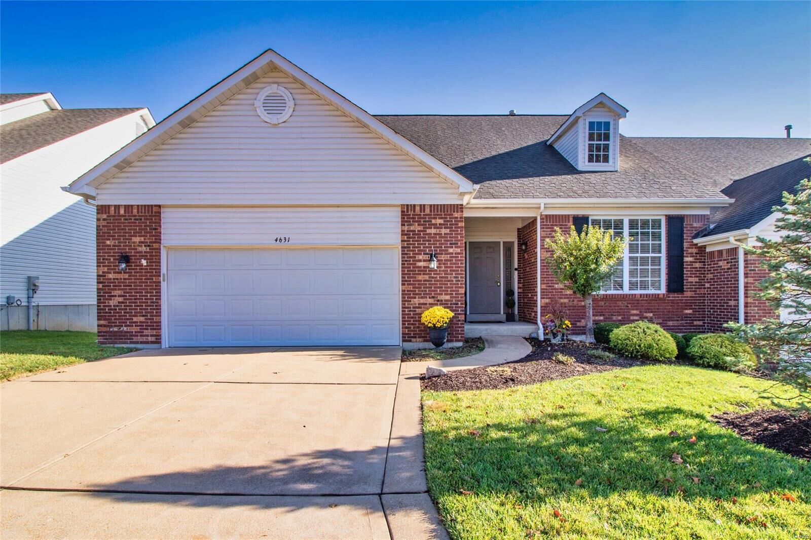 Property Photo:  4631 Sienna Oaks Court  MO 63128 