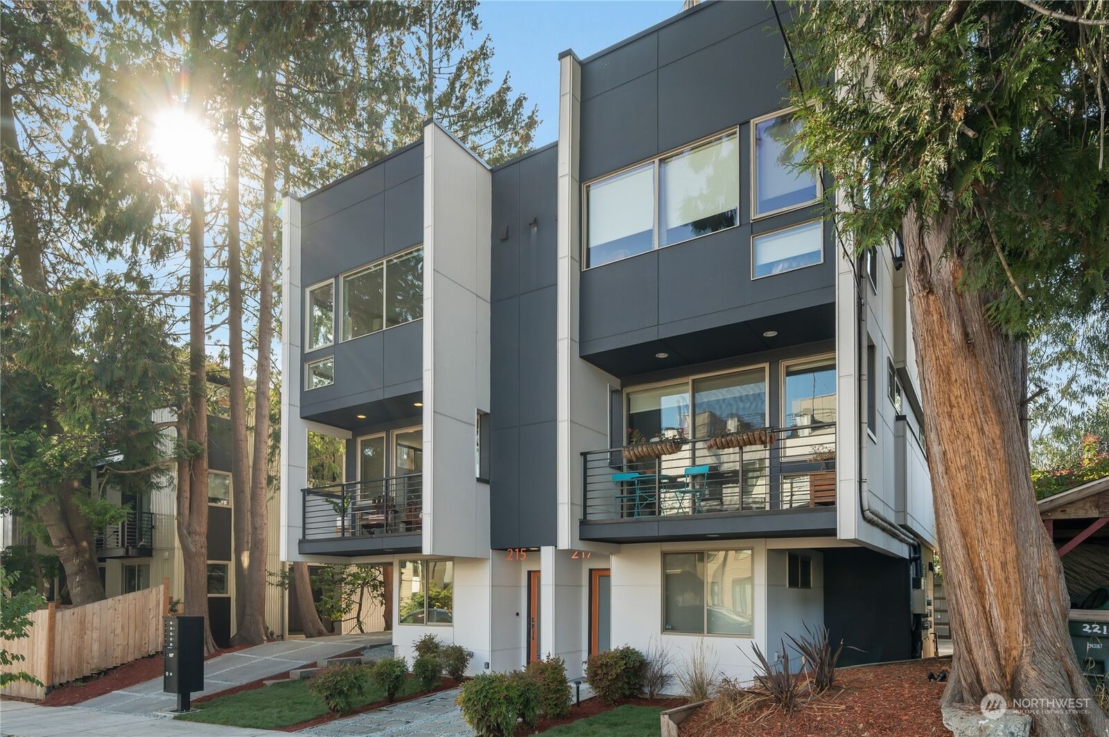 Property Photo: 215 18th Avenue WA 98122