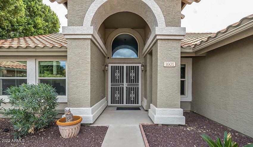 Property Photo: 1601 W Kent Drive AZ 85224