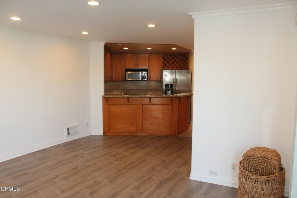 Property Photo:  2901 Peninsula Road 141  CA 93035 