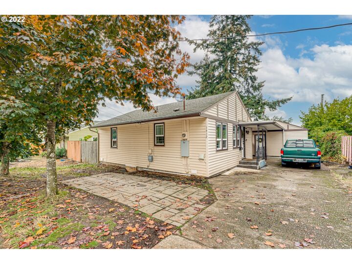 1412 Grand Blvd  Vancouver WA 98661 photo