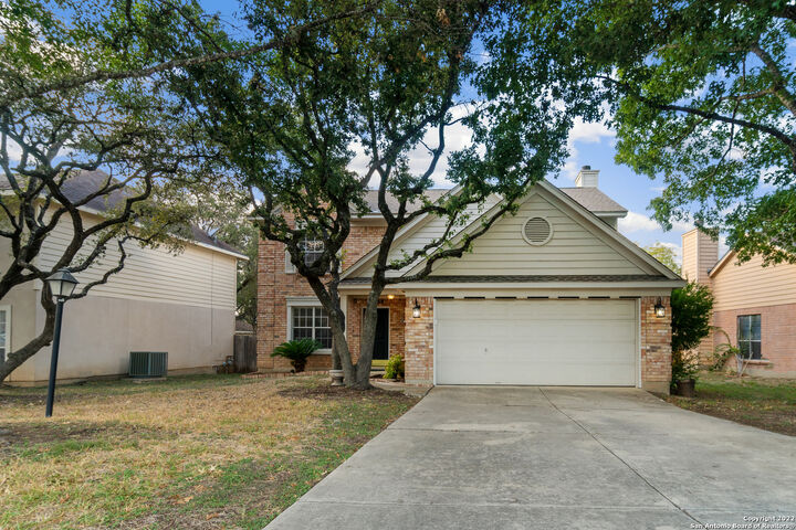 10439 Horn Blvd  San Antonio TX 78240 photo