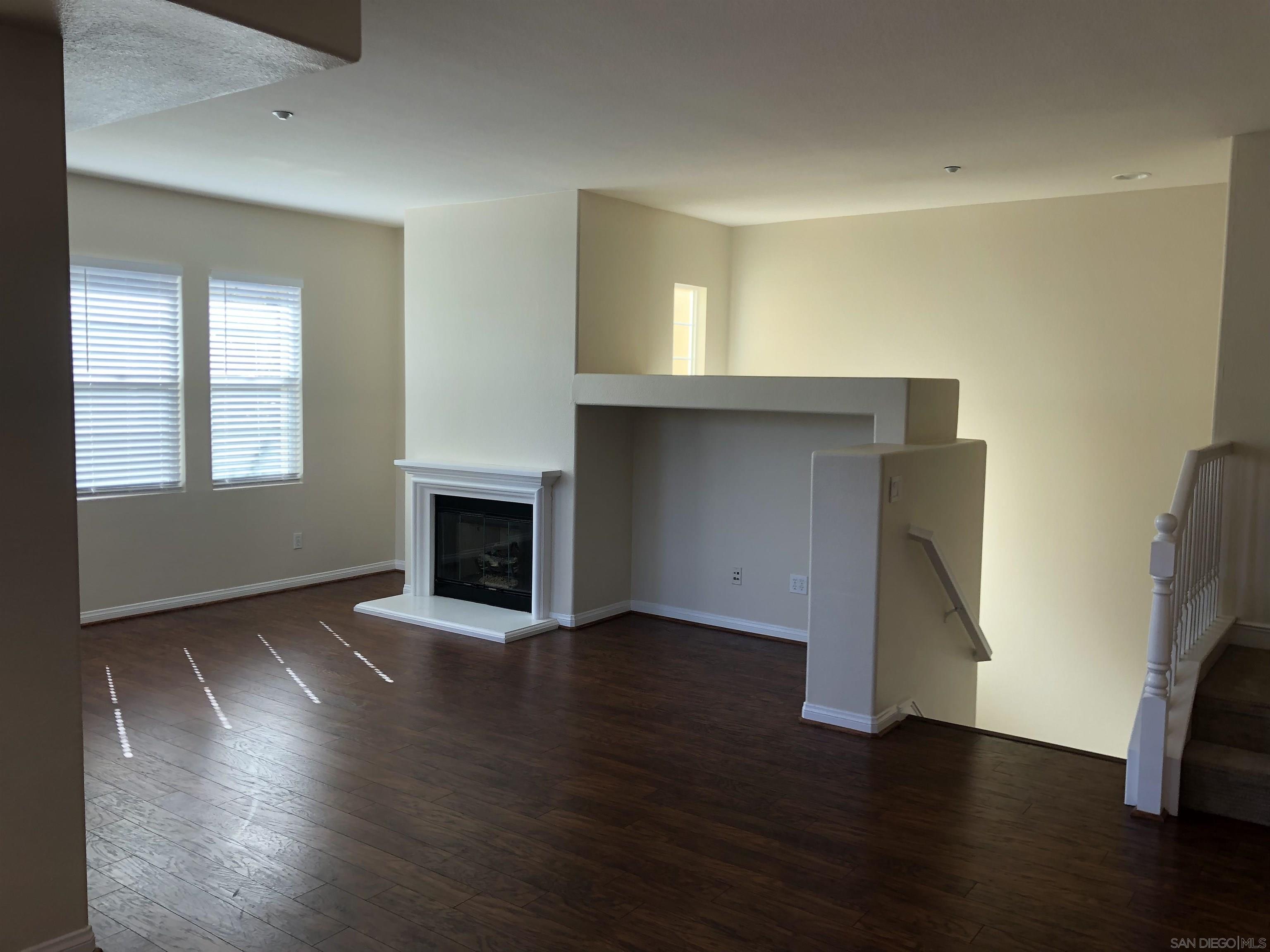 Property Photo: 1355 Sky Ridge Ct CA 92078