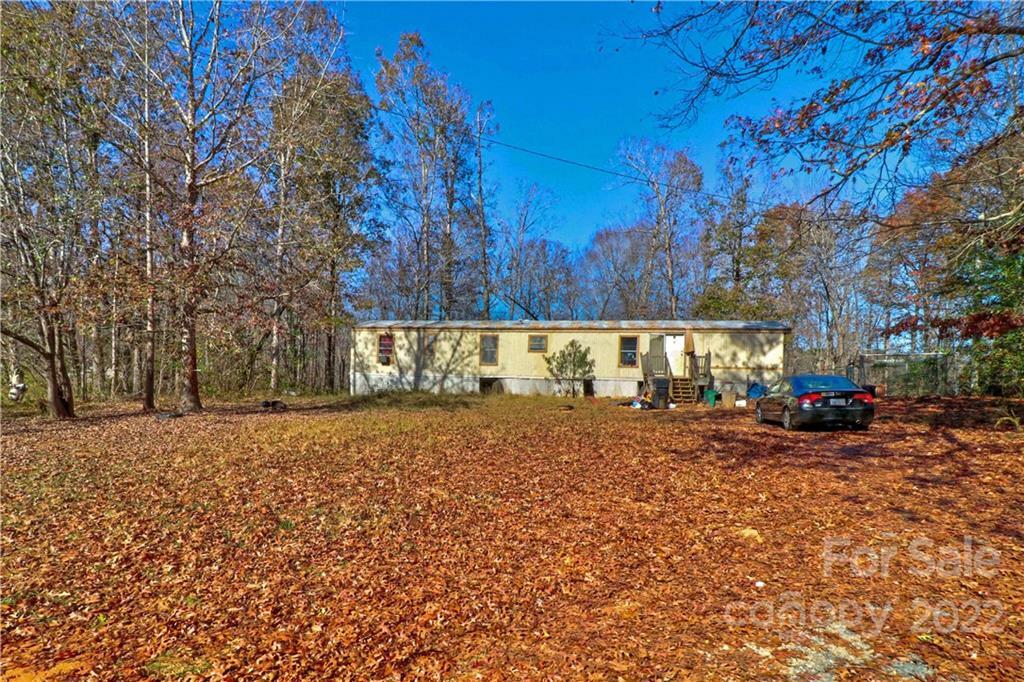 Property Photo:  516 Mt. Shepherd Road  NC 27205 