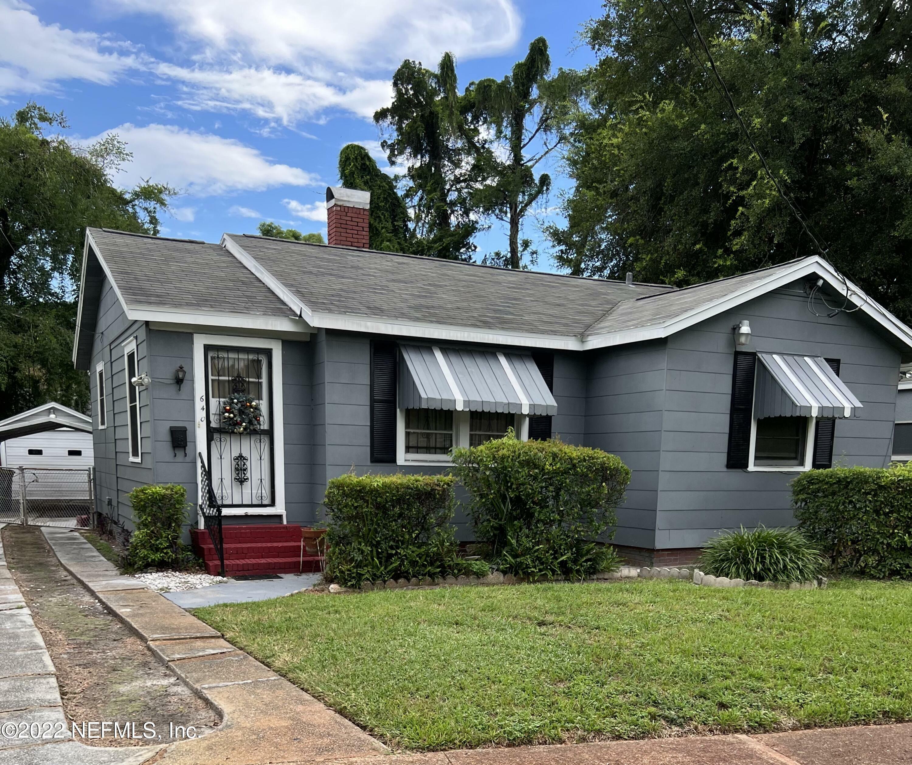 Property Photo:  640 Chestnut Drive  FL 32208 