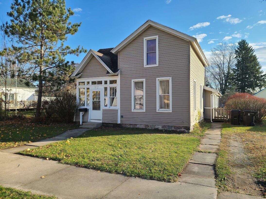 812 Rose Avenue  Big Rapids MI 49307 photo