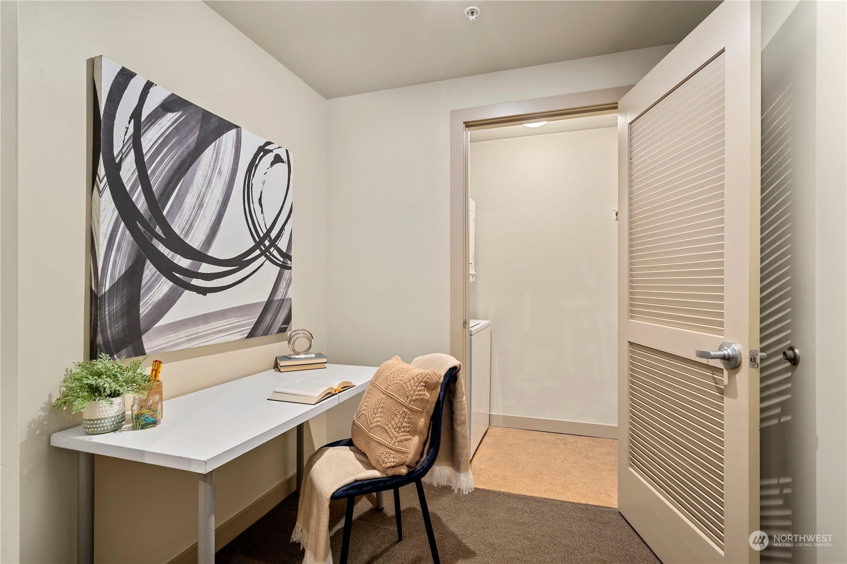 Property Photo: 910 Lenora Street S705 WA 98121