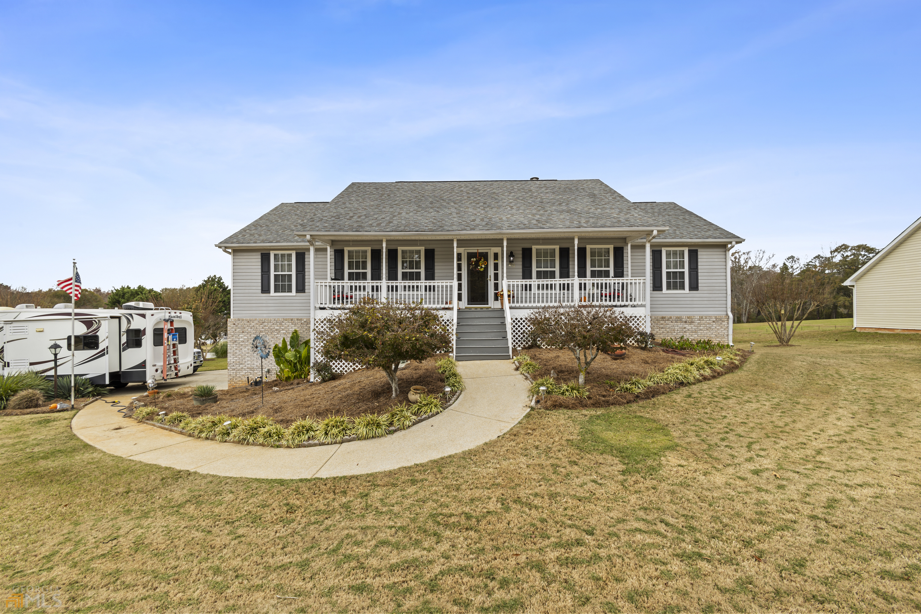 Property Photo: 20 Mallory Court GA 30141