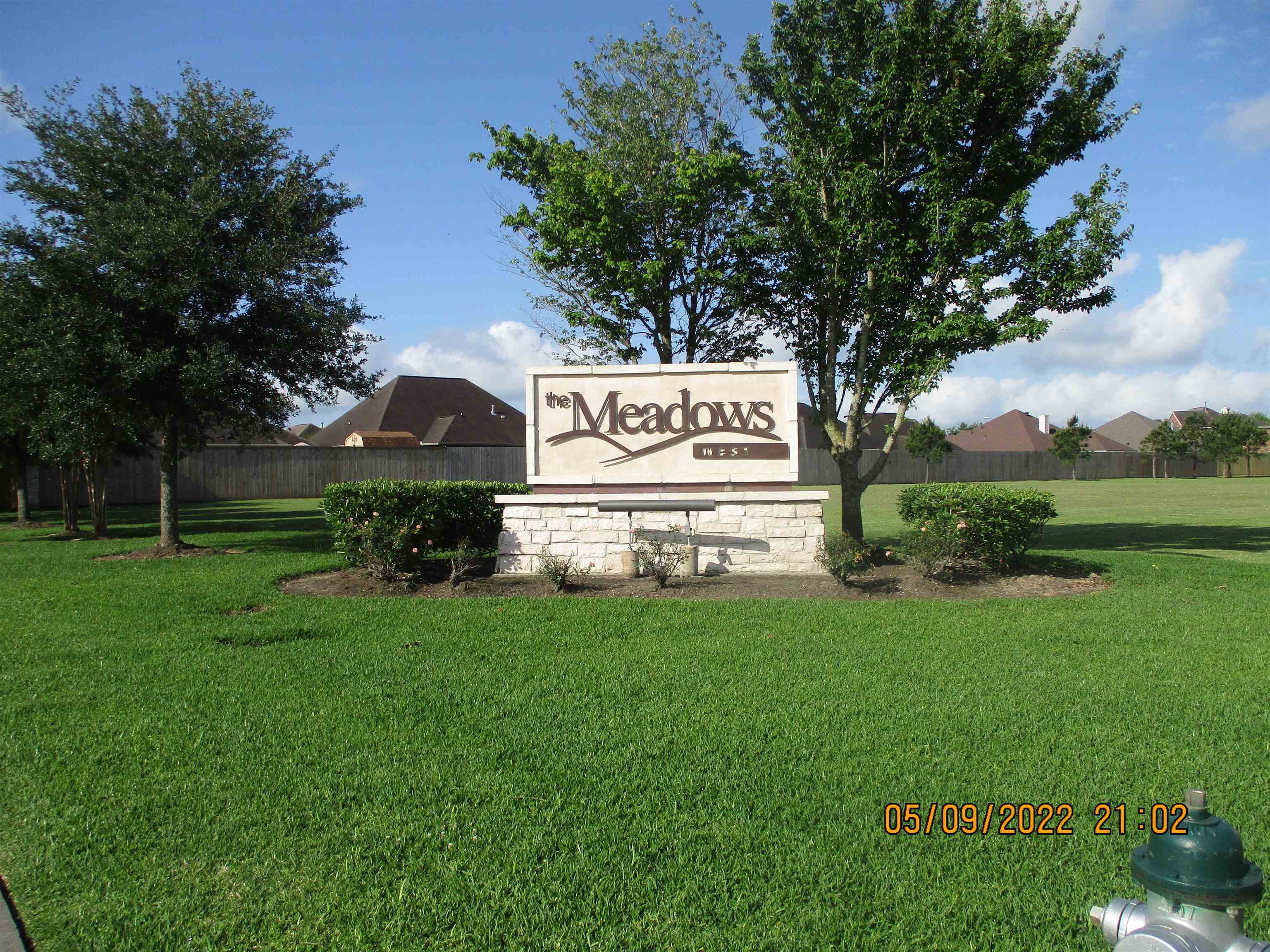 Property Photo:  9140 Bellflower  TX 77713 