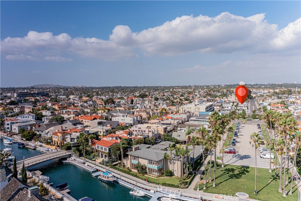 Property Photo: 129 Ravenna Drive CA 90803
