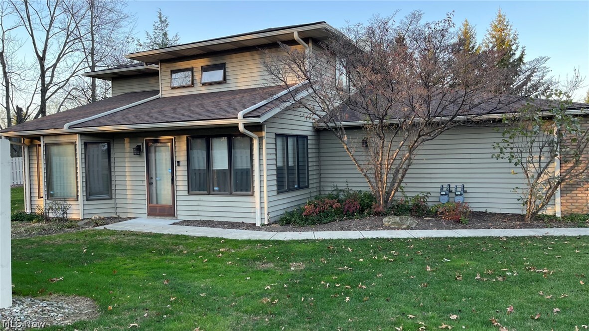 Property Photo: 6610 Ivy Lane OH 44130