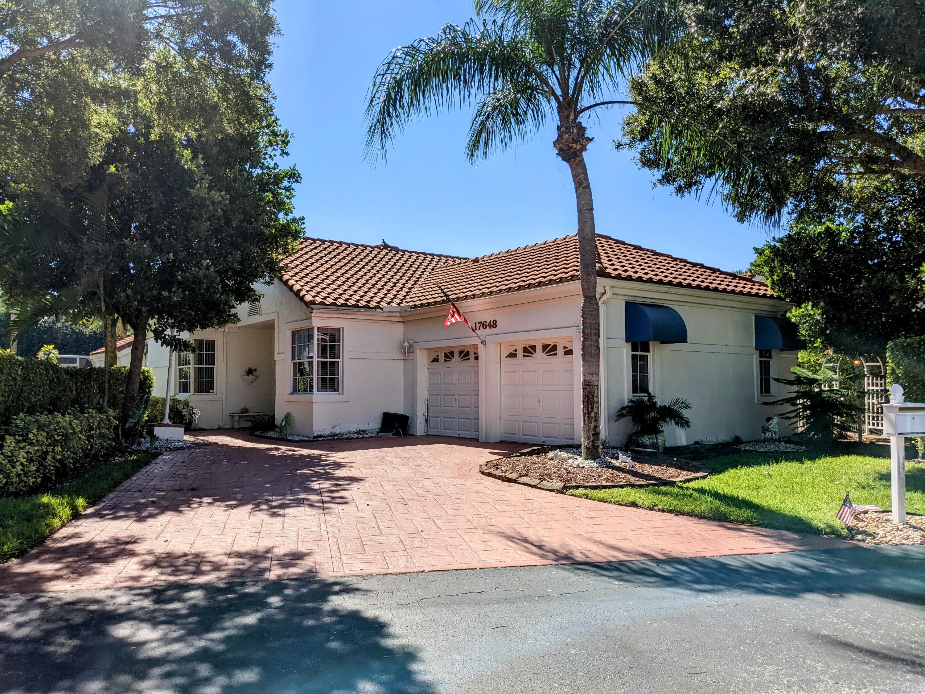 Property Photo: 17648 Candlewood Terrace FL 33487