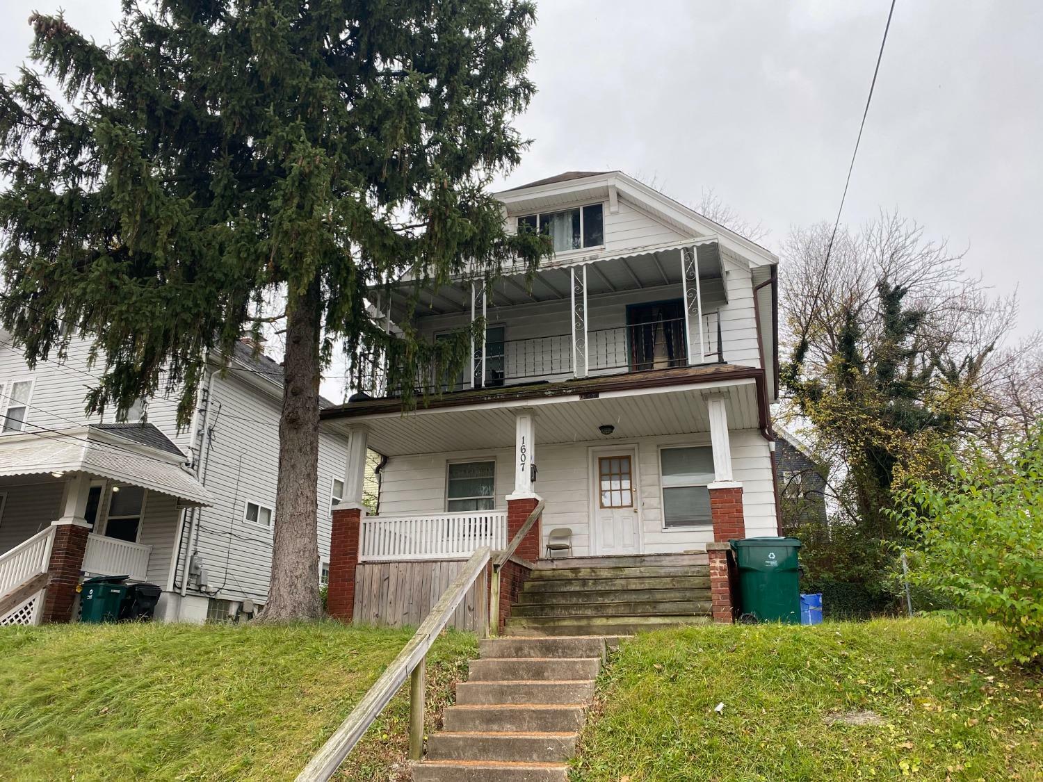 1607 Jonathan Ave  Cincinnati OH 45207 photo