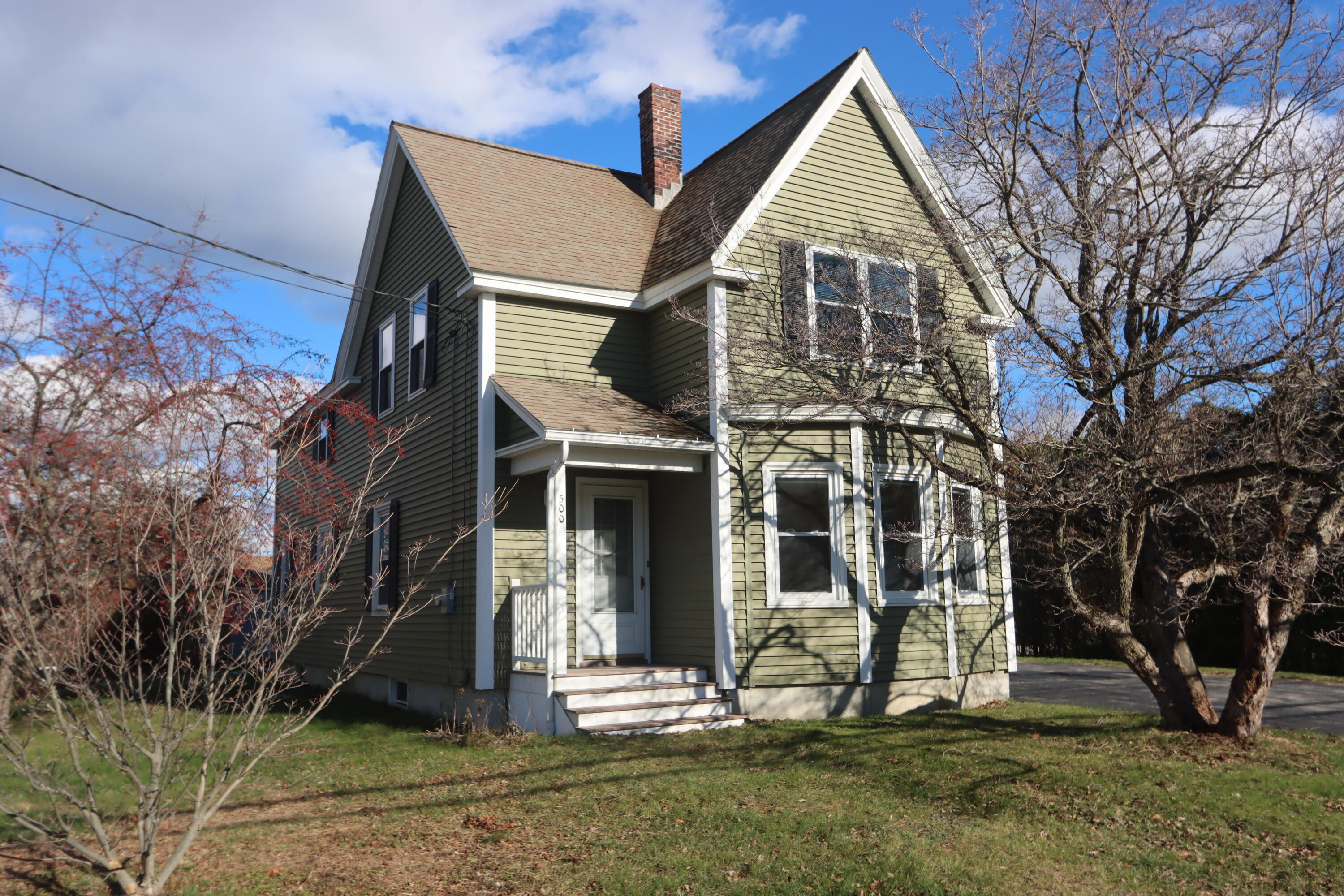 Property Photo:  500 Webster Street  ME 04240 