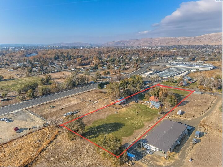 3802 W Birchfield Rd  Yakima WA 98901 photo