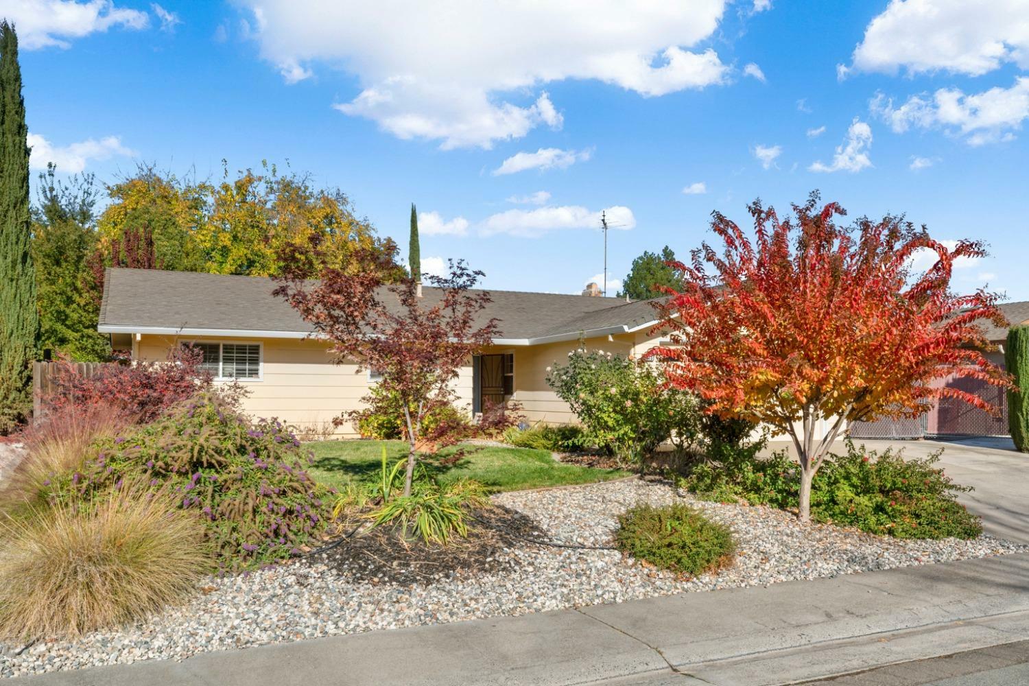 Property Photo:  6373 Creekcrest Circle  CA 95621 