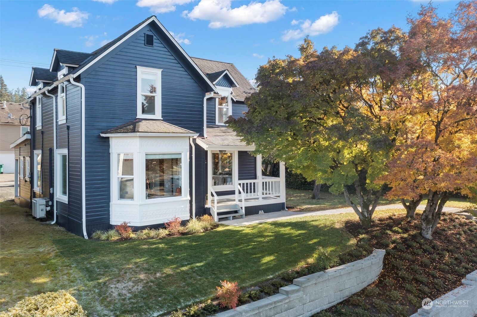 Property Photo: 525 N Dunham Avenue WA 98223