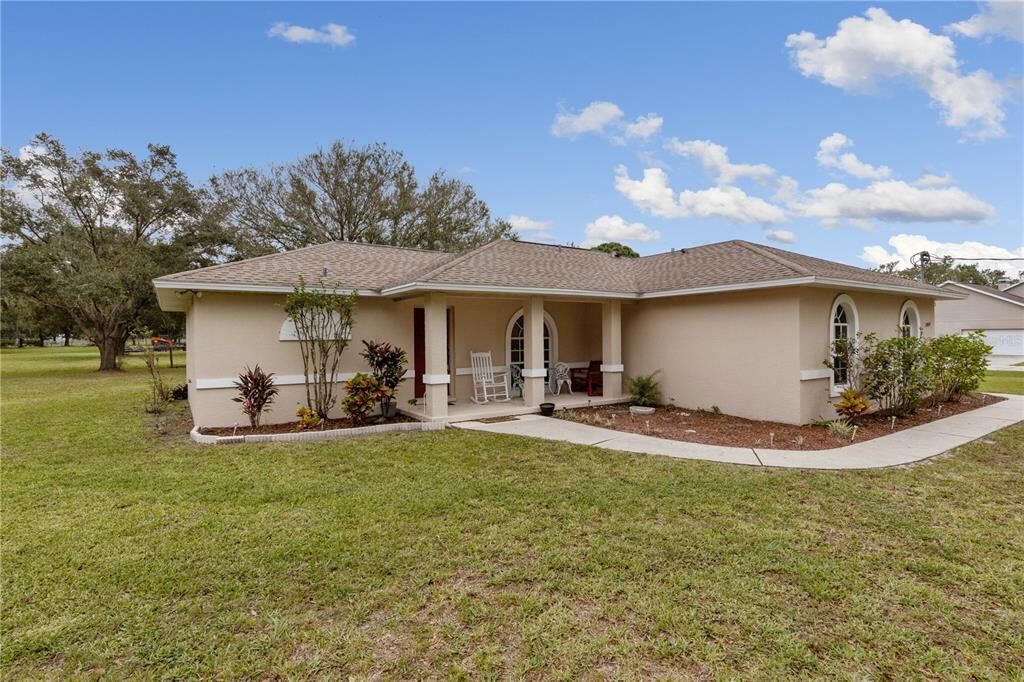 Property Photo:  5840 Dubois Road  FL 33811 
