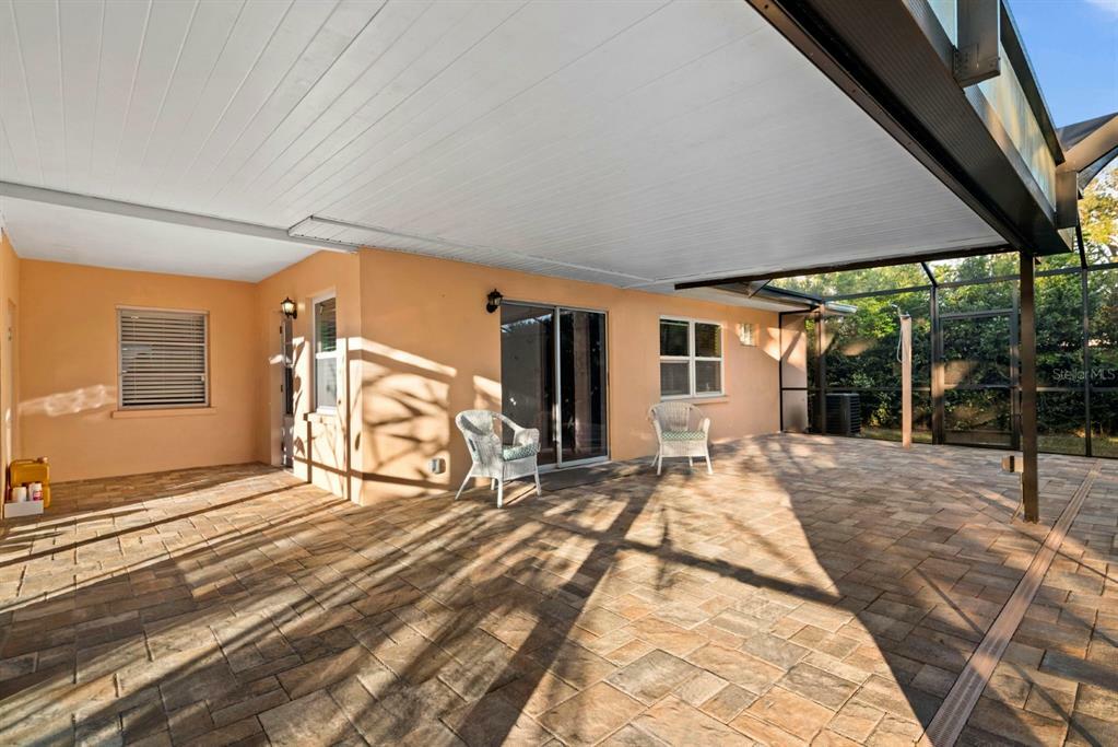 Property Photo:  1095 Jackmar Road  FL 34698 