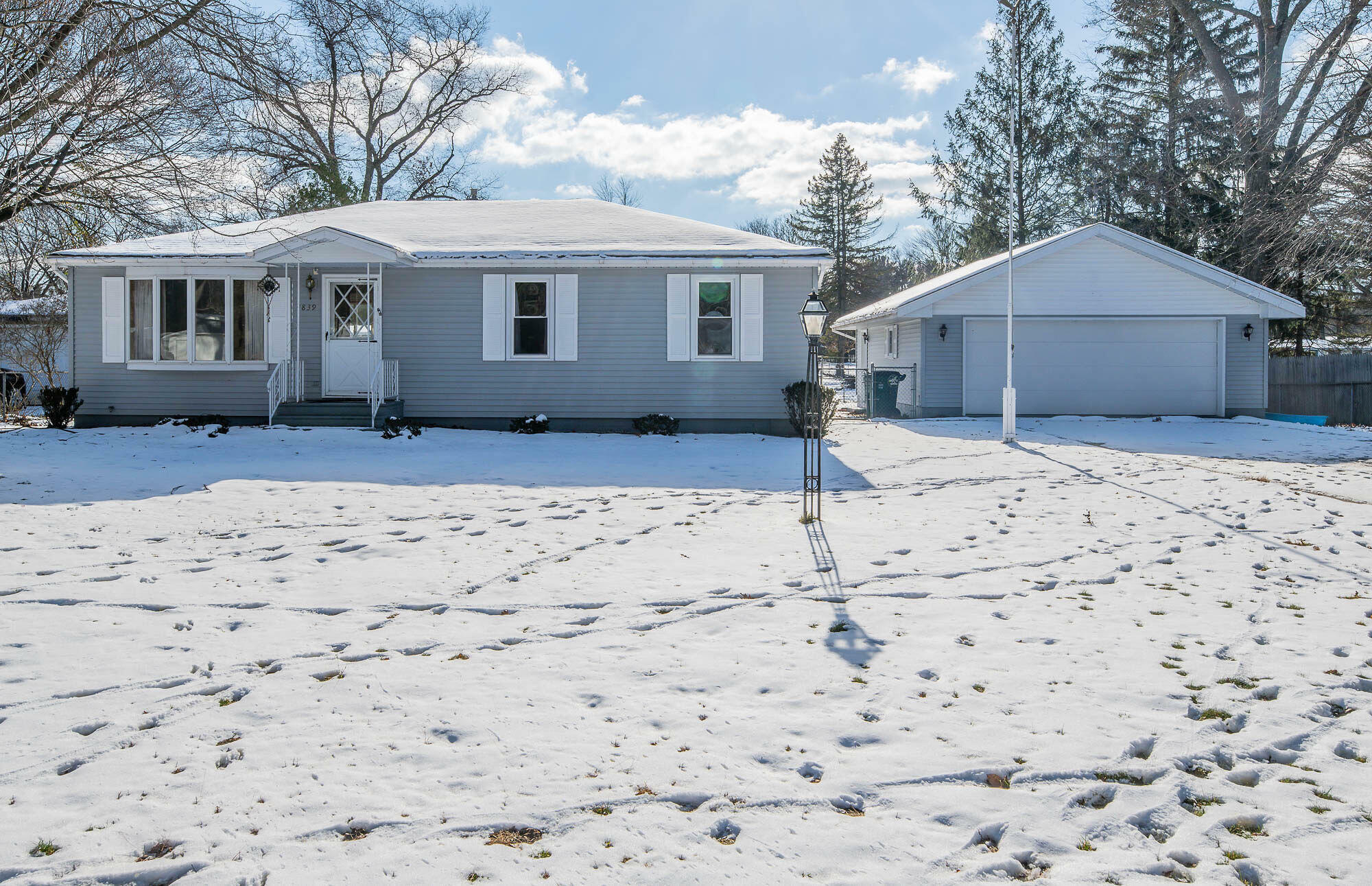 Property Photo:  4839 Roberts Street  MI 49437 