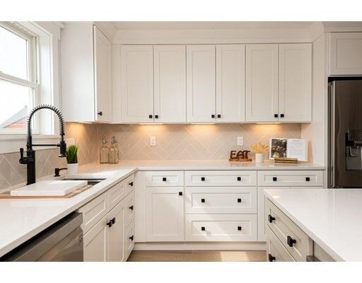 Property Photo: 126-128 High St 2 MA 01938