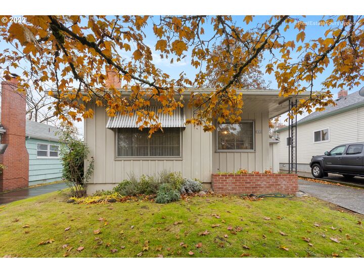 5850 NE 13th Ave  Portland OR 97211 photo