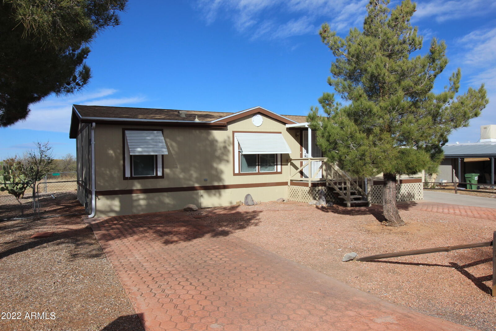 Property Photo:  5297 E Finch Circle  AZ 85650 