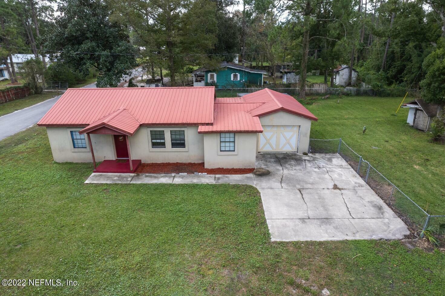 301 Central Avenue  Palatka FL 32177 photo