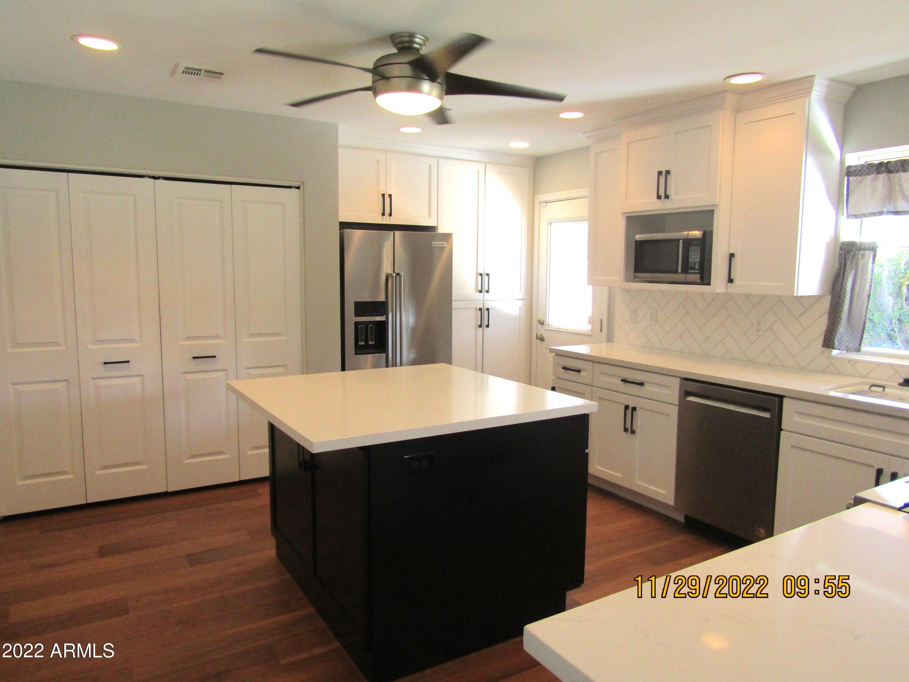 Property Photo: 8211 N 1st Avenue AZ 85021