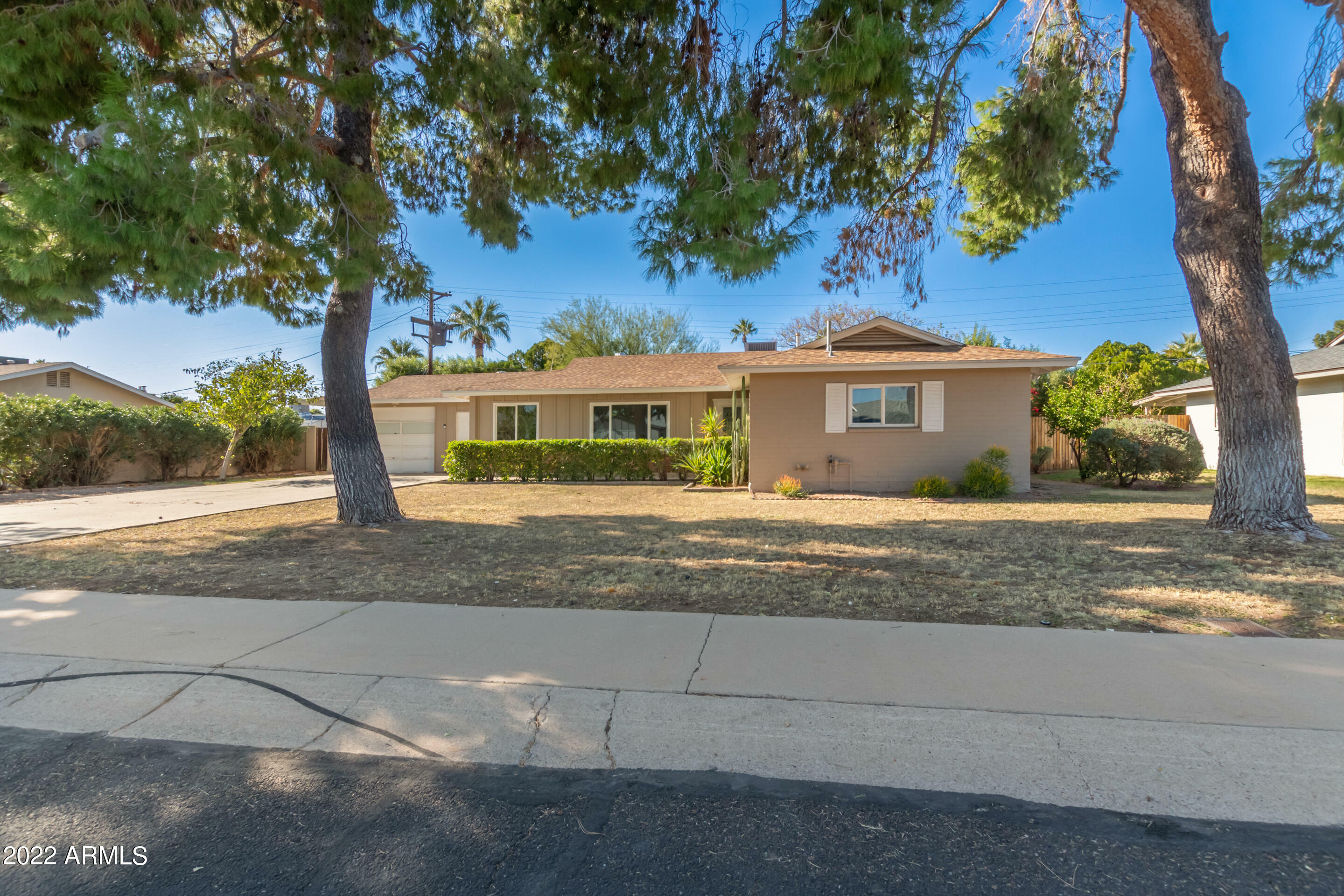 Property Photo:  8836 N 17th Avenue  AZ 85021 