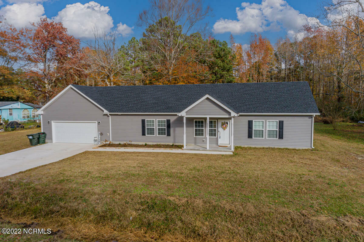 Property Photo:  169 Wedgewood Drive  NC 27958 