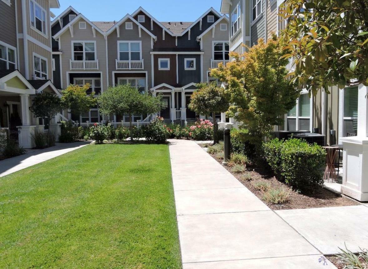 Property Photo: 1923 Aberdeen Lane CA 94043