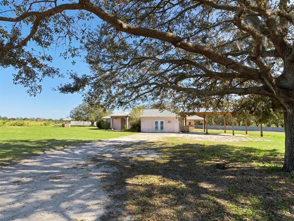 Property Photo:  2315 Suggs Road  FL 34251 