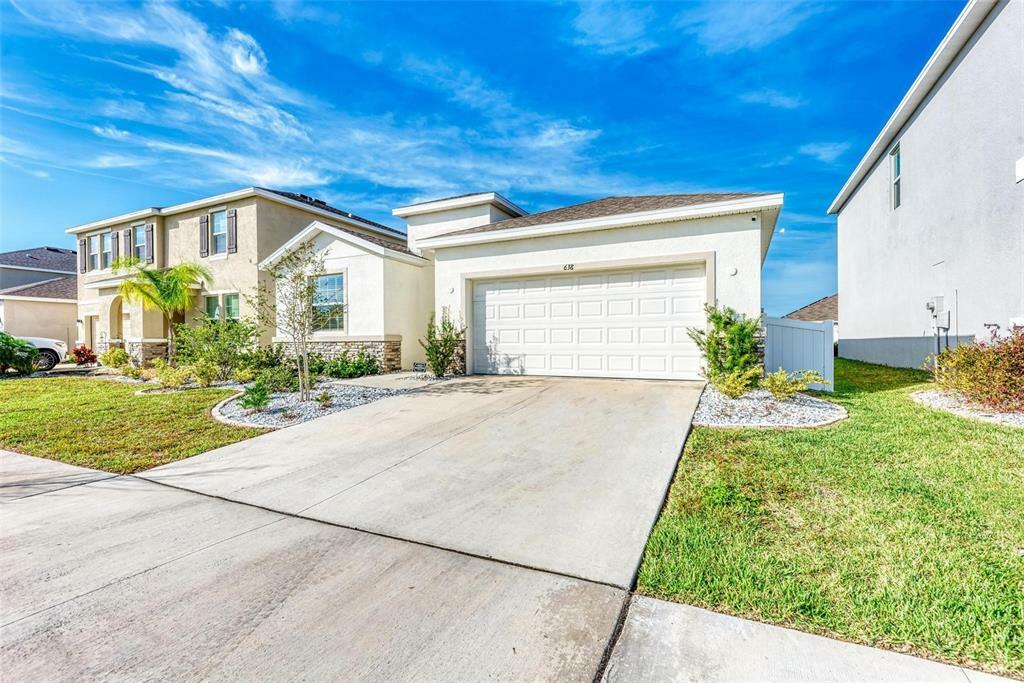 Property Photo:  638 8th Street NW  FL 33570 