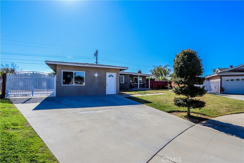 Property Photo:  4850 Talley Court  CA 92503 