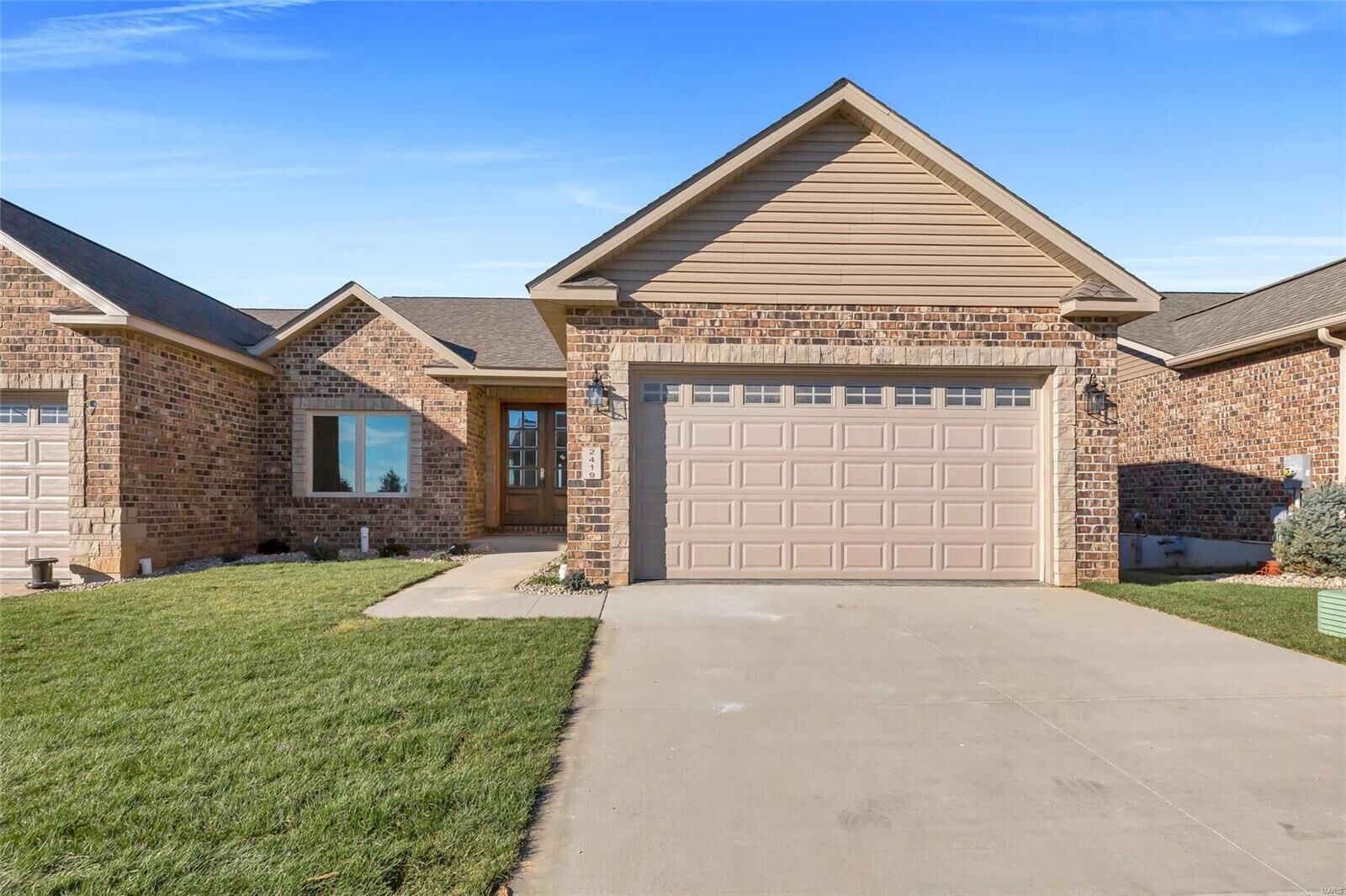 Property Photo: 2419 Sunset Ridge IL 62236