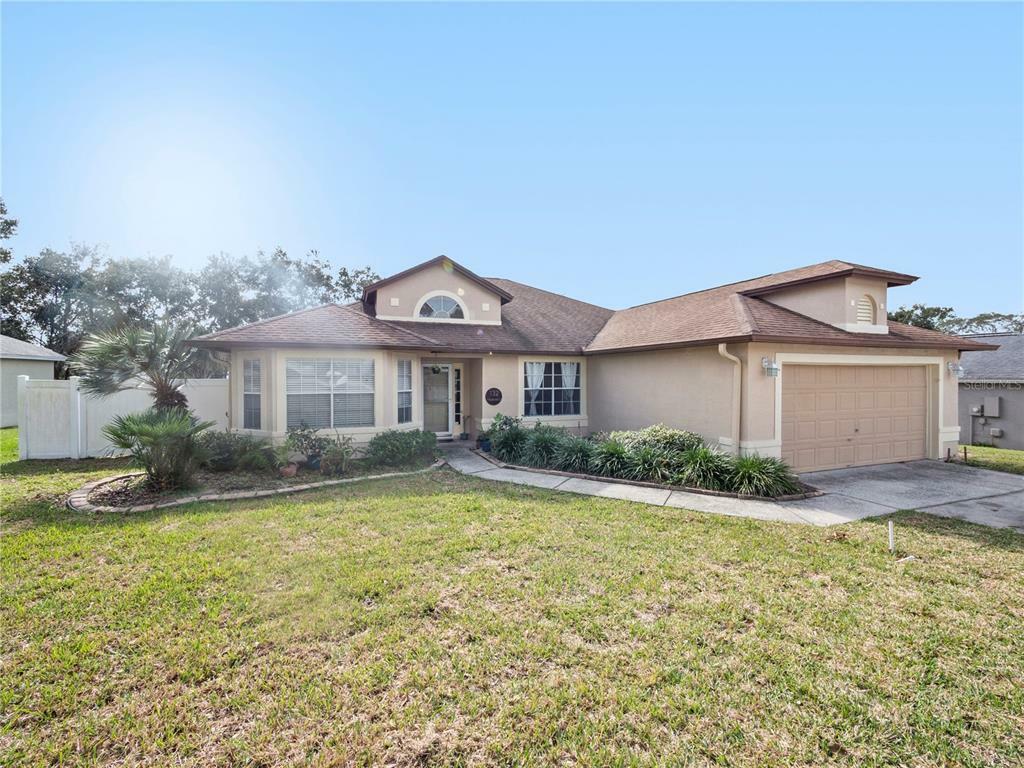 Property Photo:  132 Madrona Drive  FL 32726 