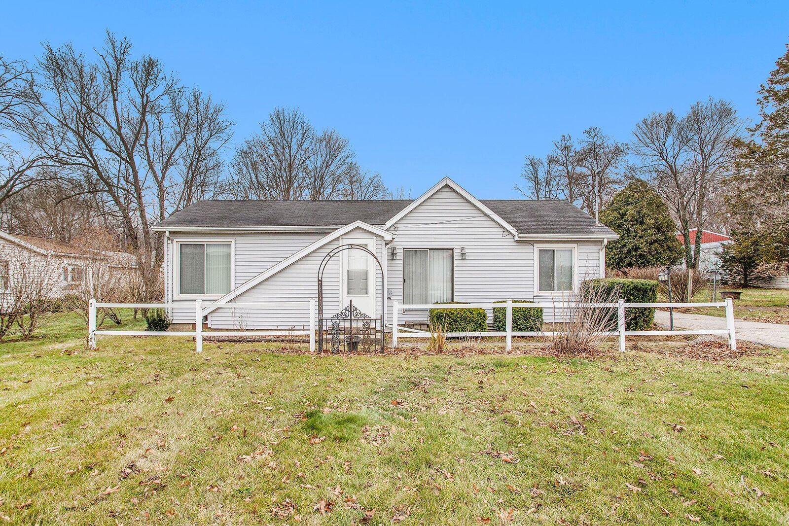 Property Photo:  2031 S 3rd Street  MI 49120 