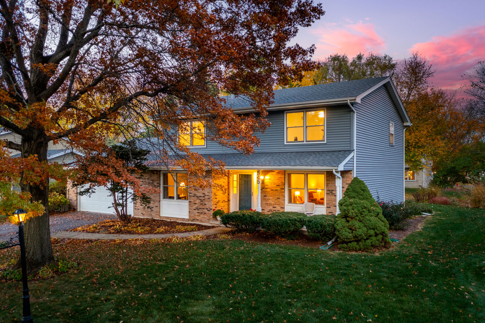 Property Photo:  6S545 Millcreek Lane  IL 60540 