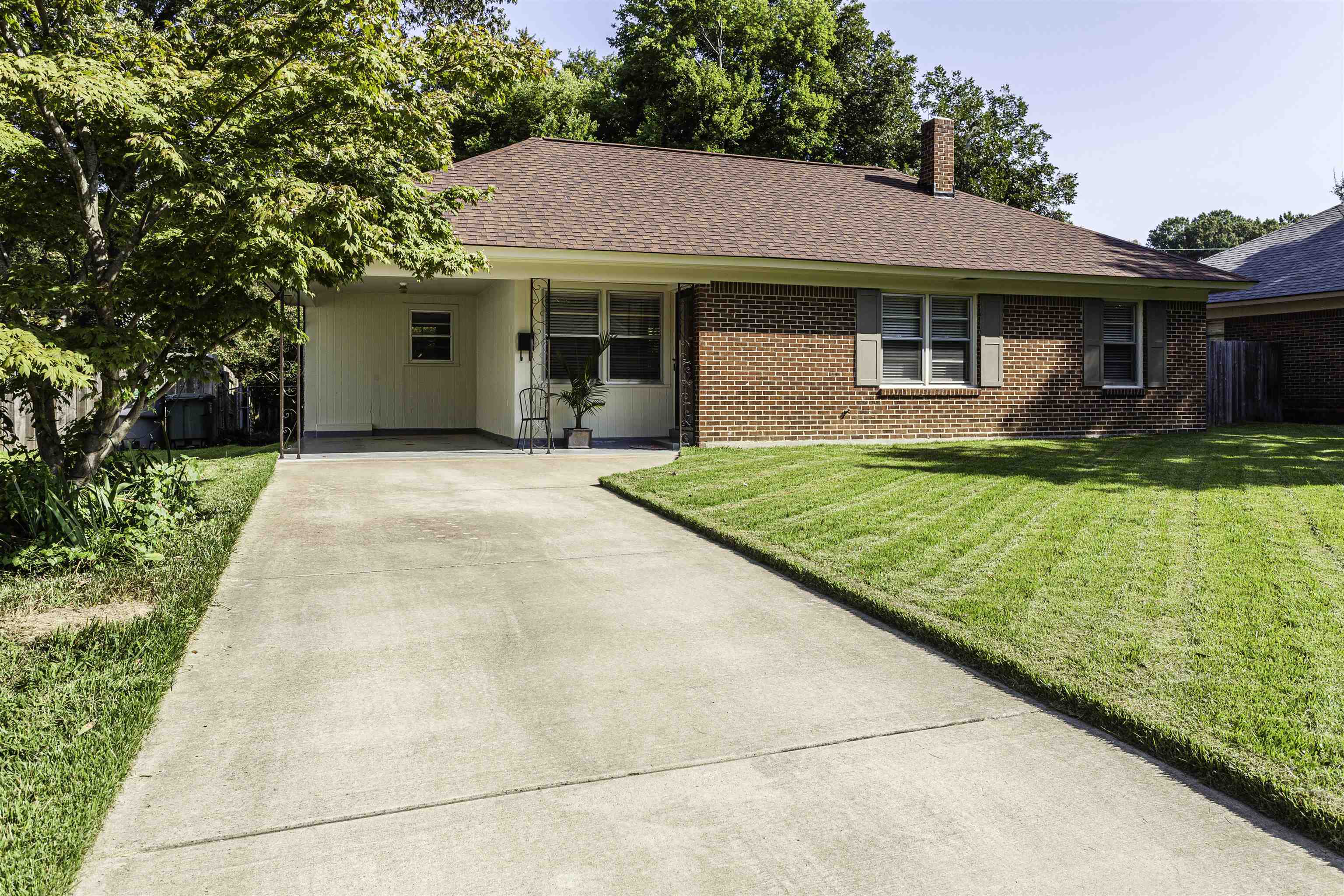 Property Photo:  5070 Newcastle Ave  TN 38117 