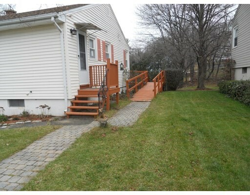 Property Photo:  204 Clover Street  MA 01603 