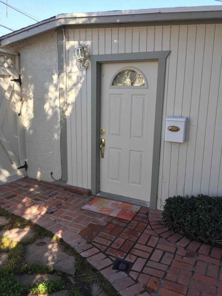 Property Photo:  24235 Los Codona Avenue  CA 90505 
