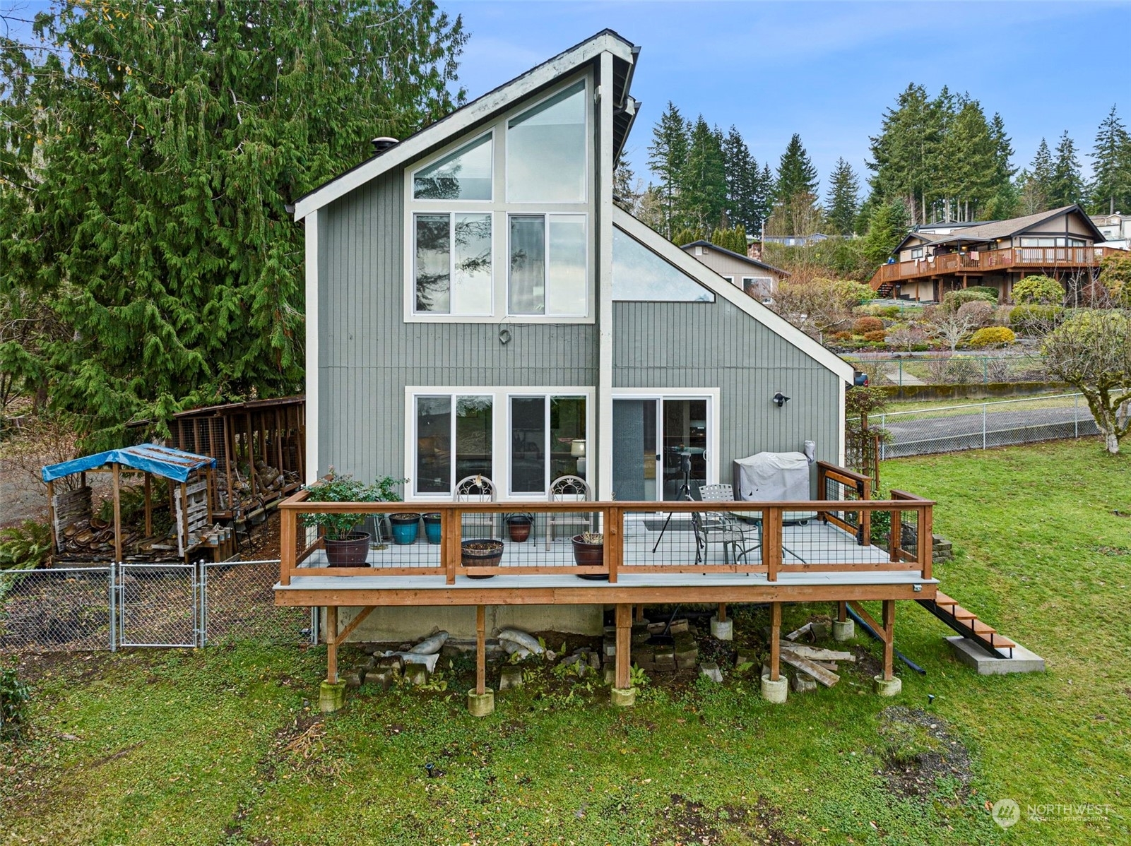 Property Photo:  103 E Panorama Way  WA 98546 