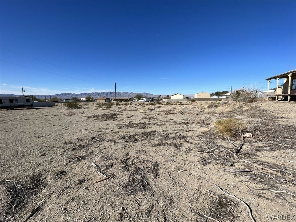 Property Photo:  2436 E Gosiute Road  AZ 86426 