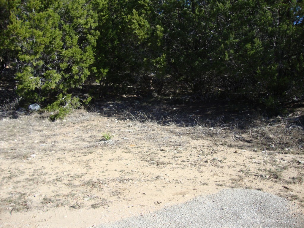 Property Photo:  20701 Oak Glen Road  TX 78645 