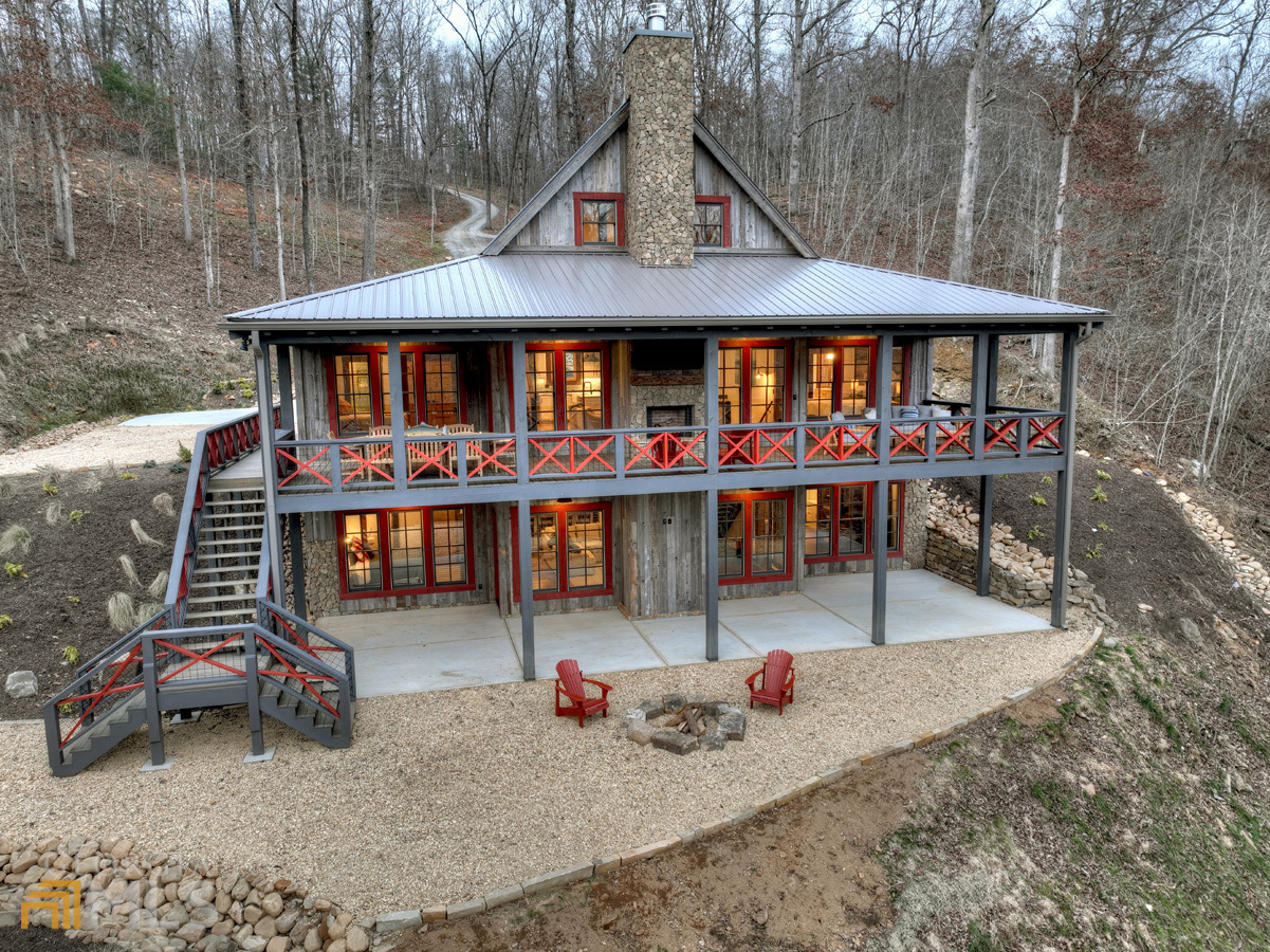 Property Photo: 207 Arrow Way GA 30559