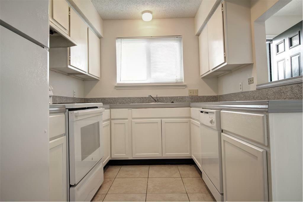 Property Photo:  2153 Hazlitt Drive  TX 77032 