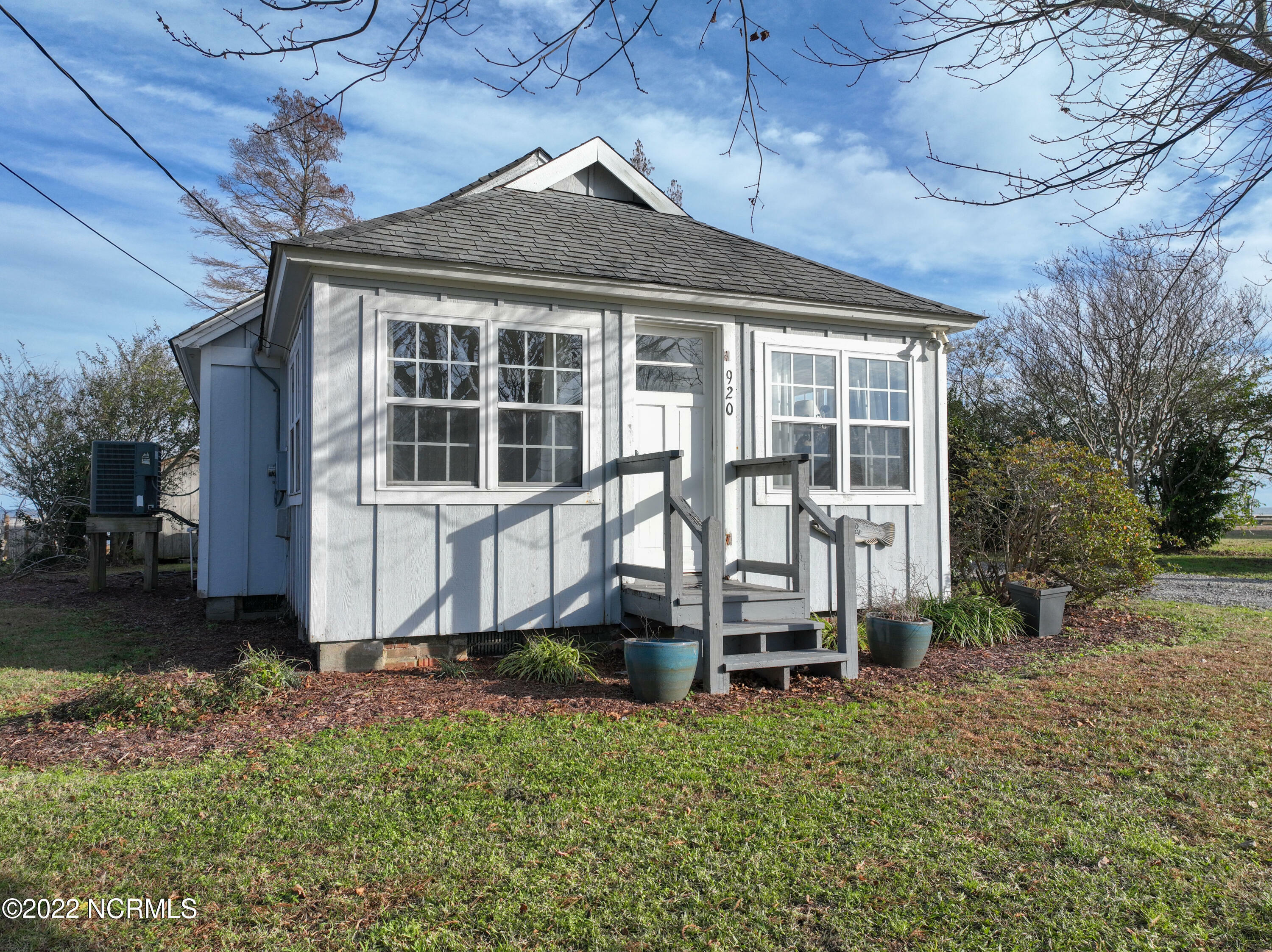 Property Photo:  920 Waterlily Road  NC 27923 