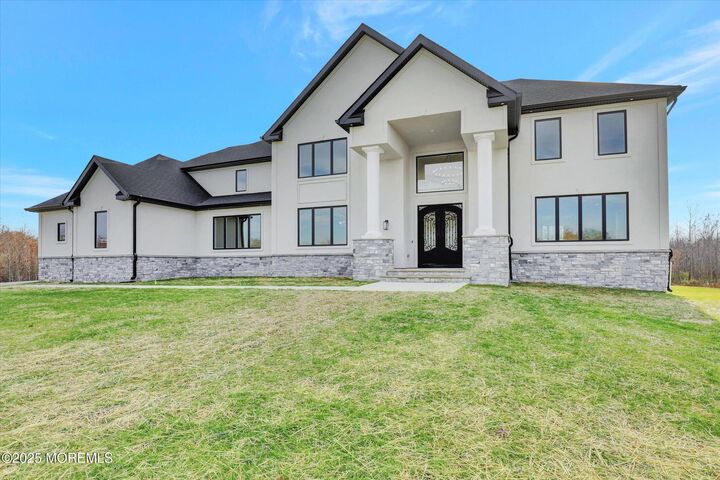 Property Photo: 5 Cook Court NJ 08535